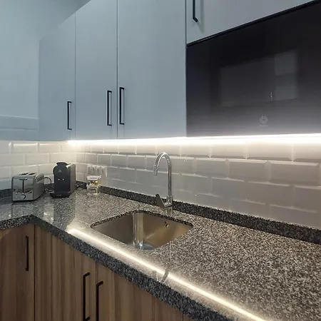 Apartament 3 Bedroom Beautiful In