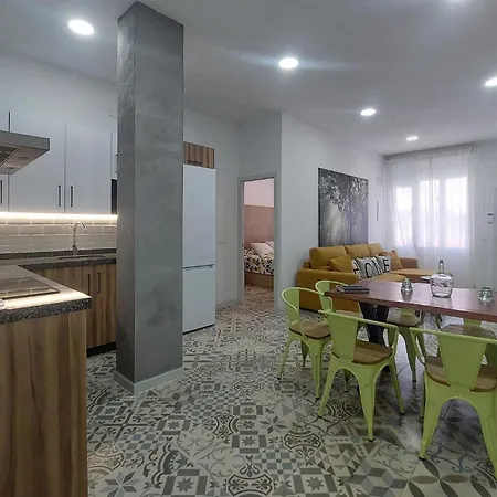 Apartament 3 Bedroom Beautiful In *