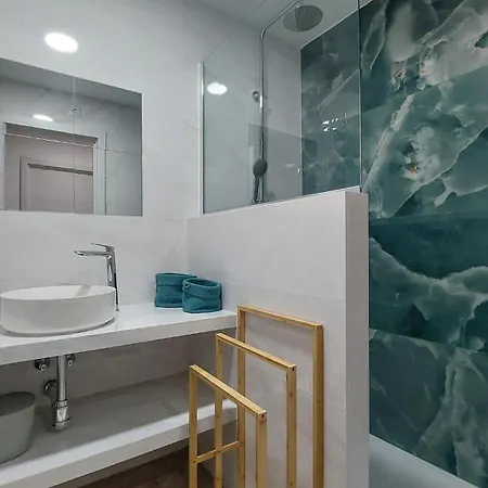 3 Bedroom Beautiful In Torremolinos